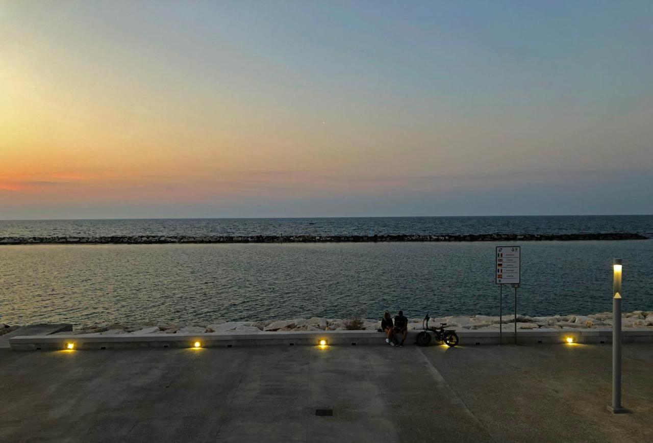 Sunny Beach Bari Exteriör bild